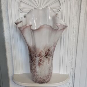 Rosy Pink Glass Vase with Ruffled Top and Swirled Texture